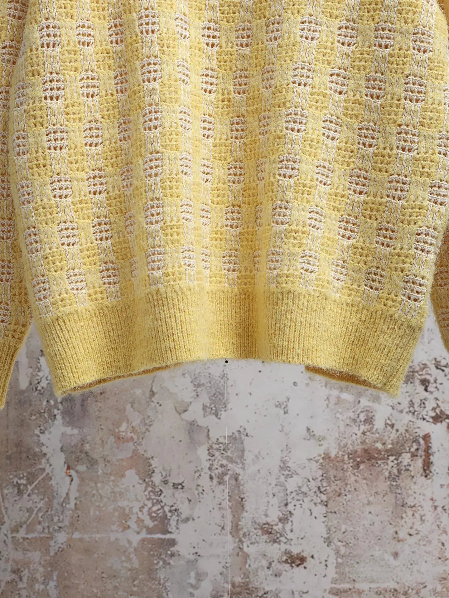 Checkered Open-Knit Cotton and Wool Sweater D29521881 — view 6