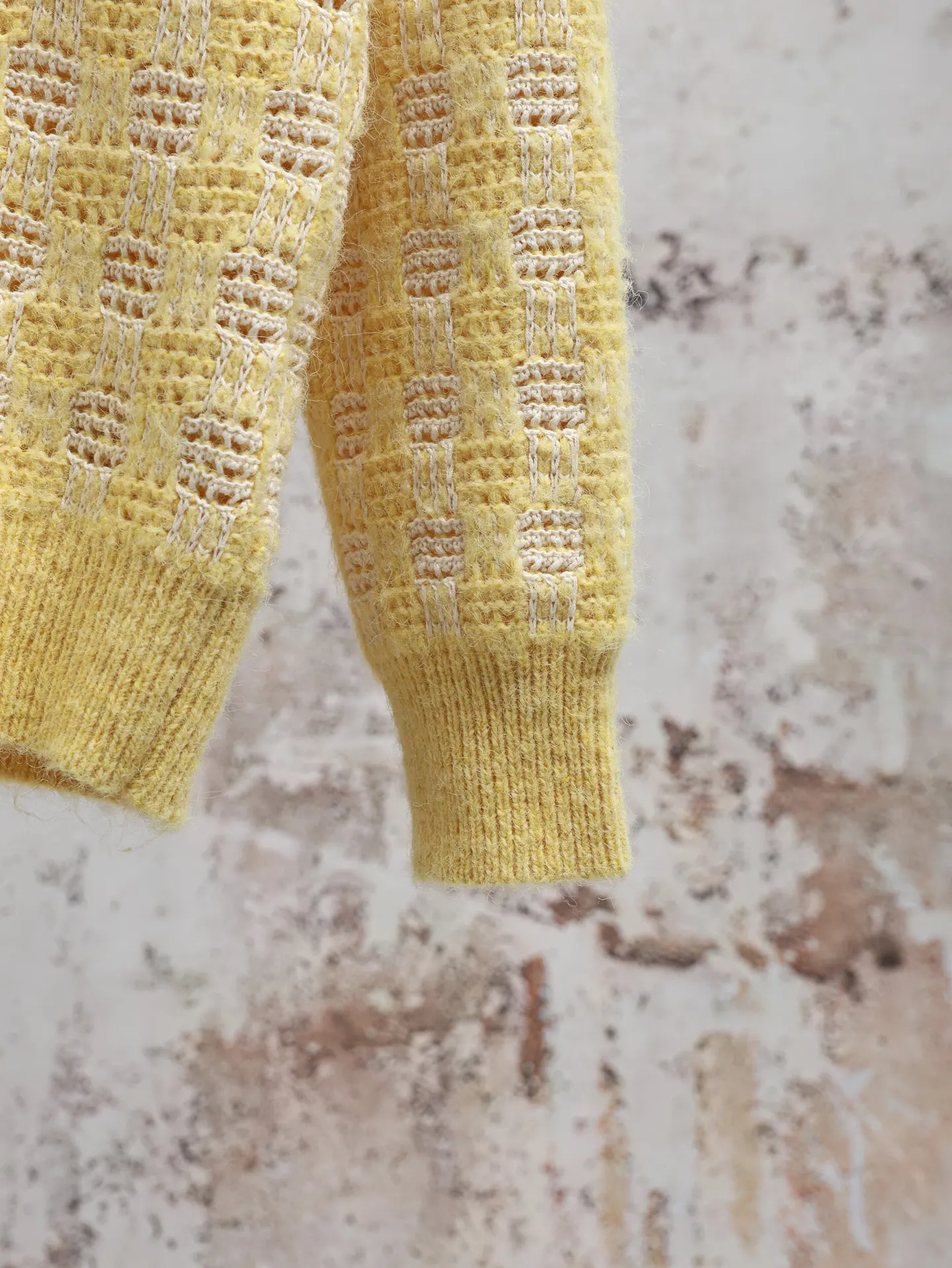 Checkered Open-Knit Cotton and Wool Sweater D29521881 — view 8