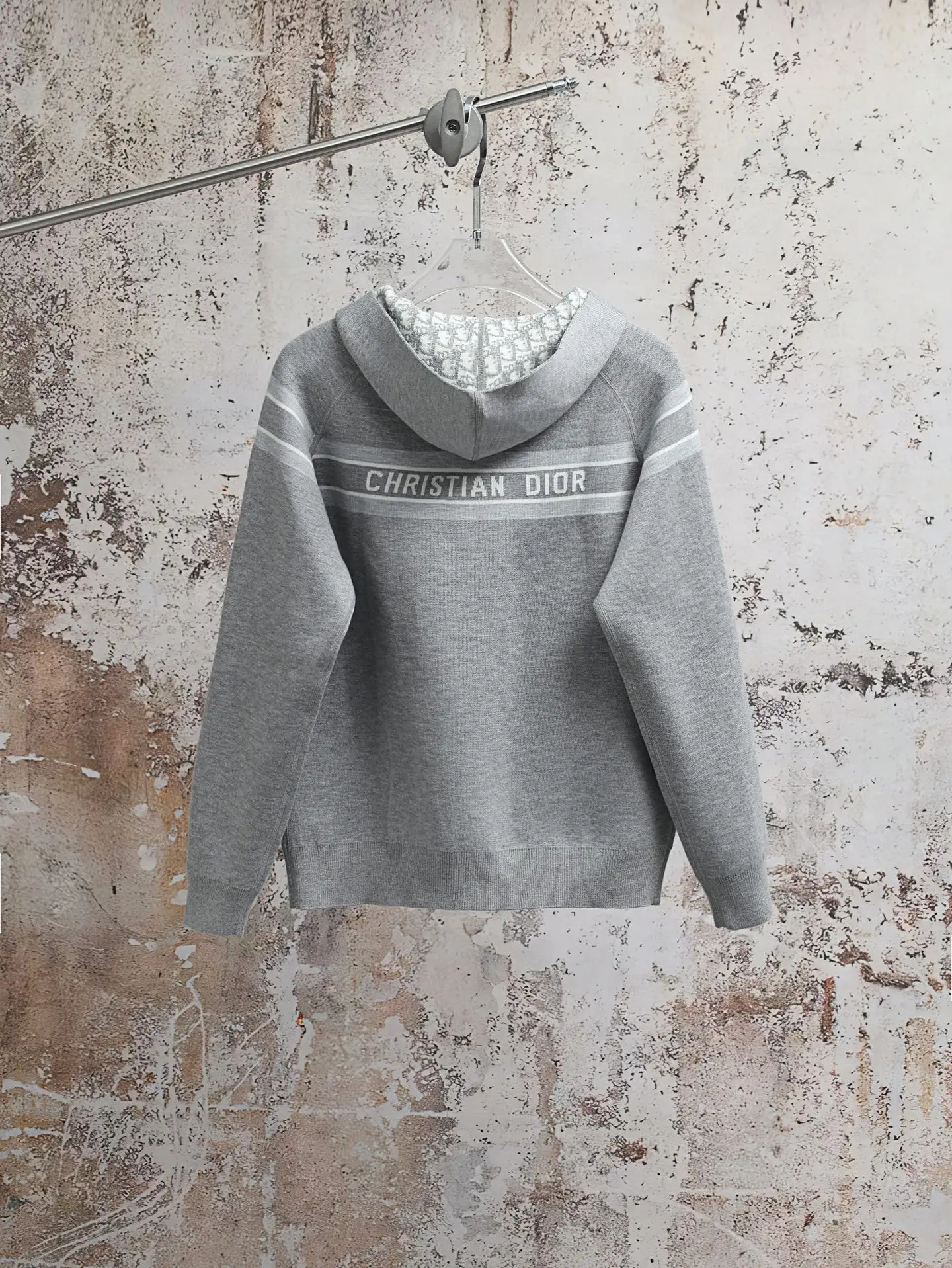 Oblique Reversible Cashmere-Blend Zip Hoodie D31021909 — view 2