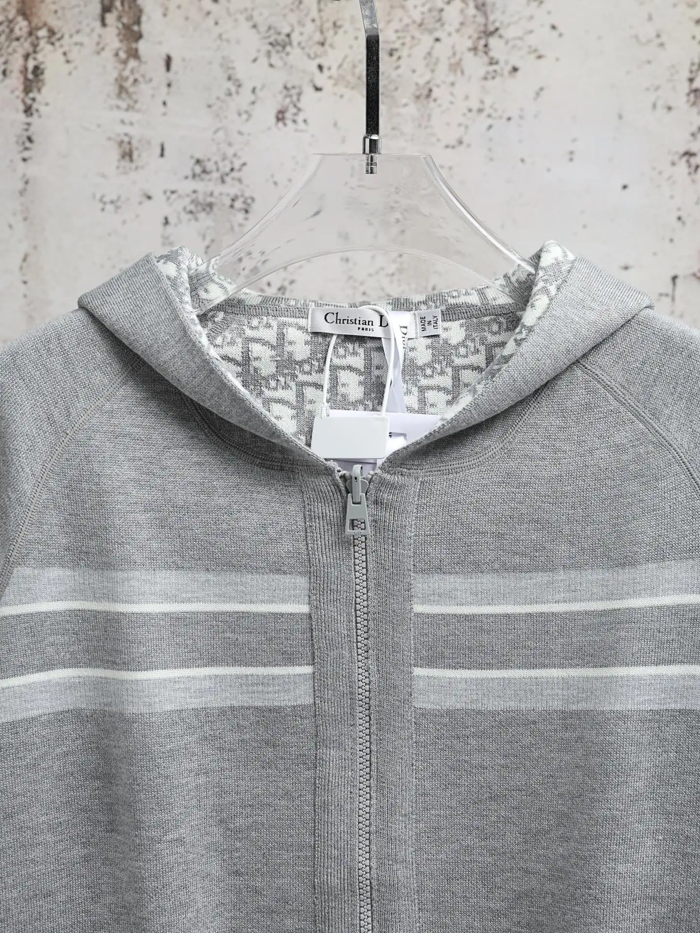 Oblique Reversible Cashmere-Blend Zip Hoodie D31021909 — view 3