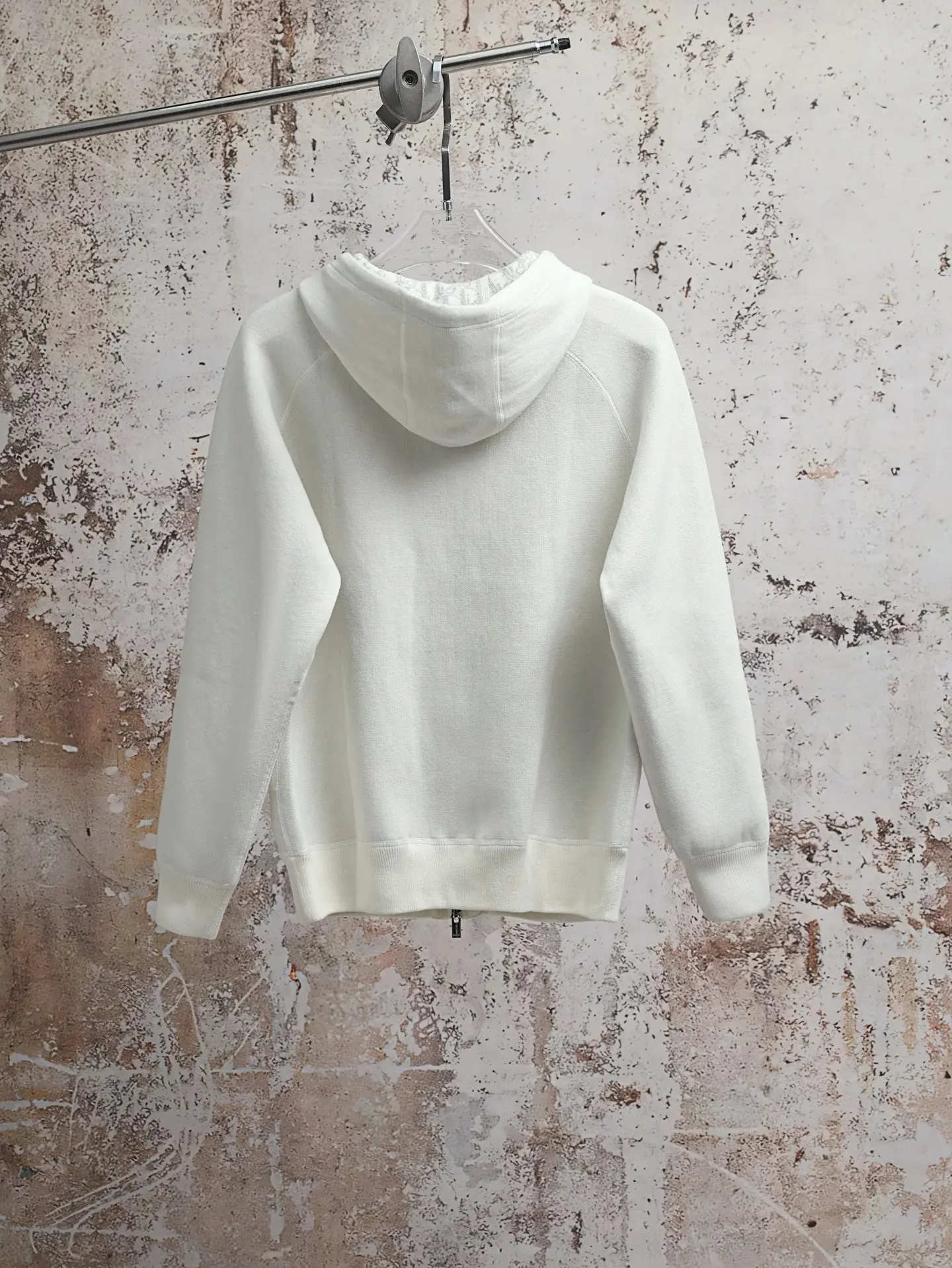 Oblique Lining Zip-Up Hooded Sweatshirt D34521898 — view 2