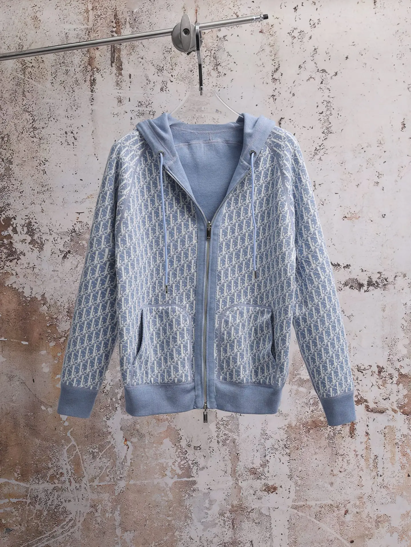 Oblique Lining Zip-Up Hooded Sweatshirt D34521897 — view 3