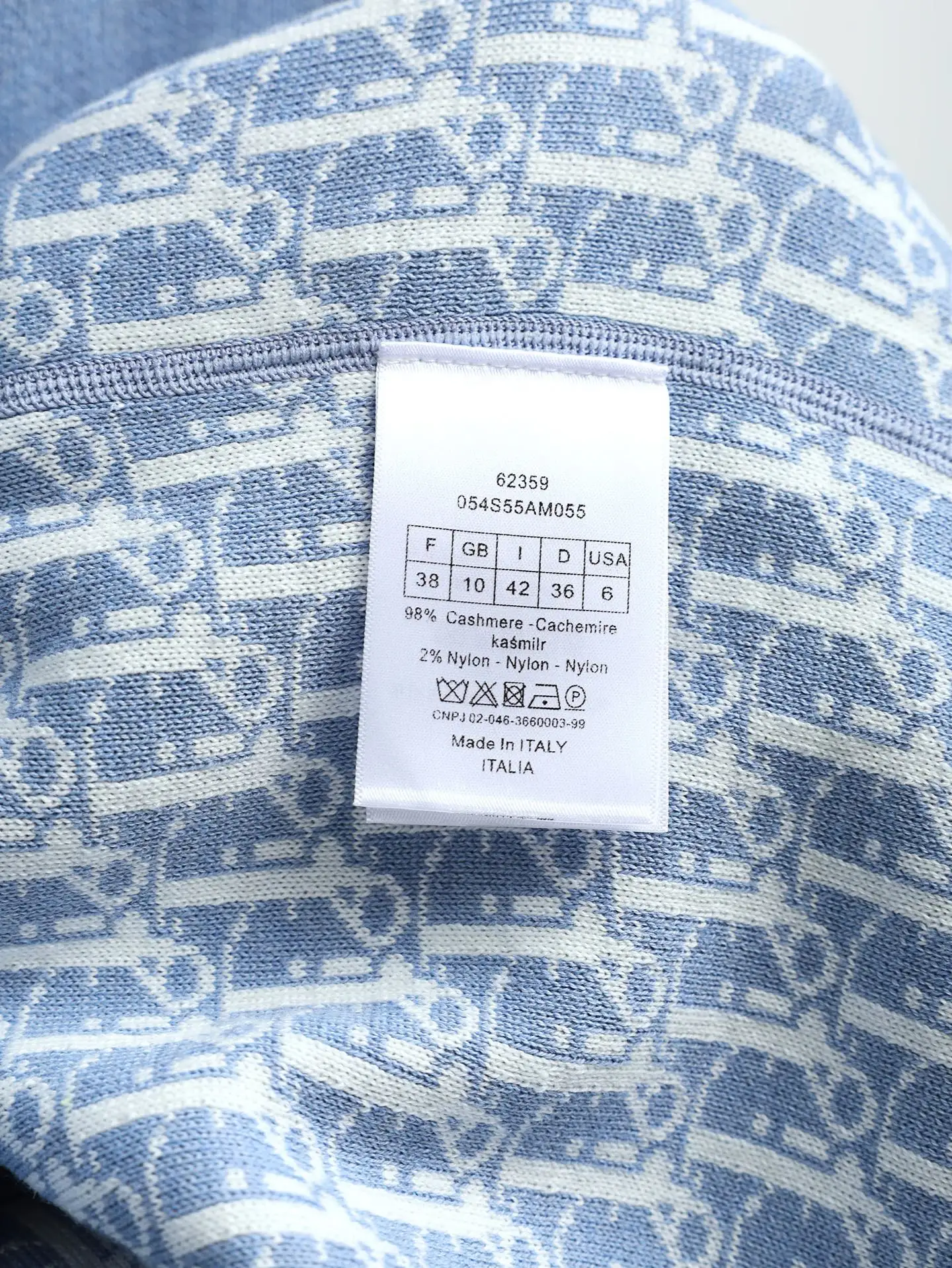Oblique Lining Zip-Up Hooded Sweatshirt D34521897 — view 10