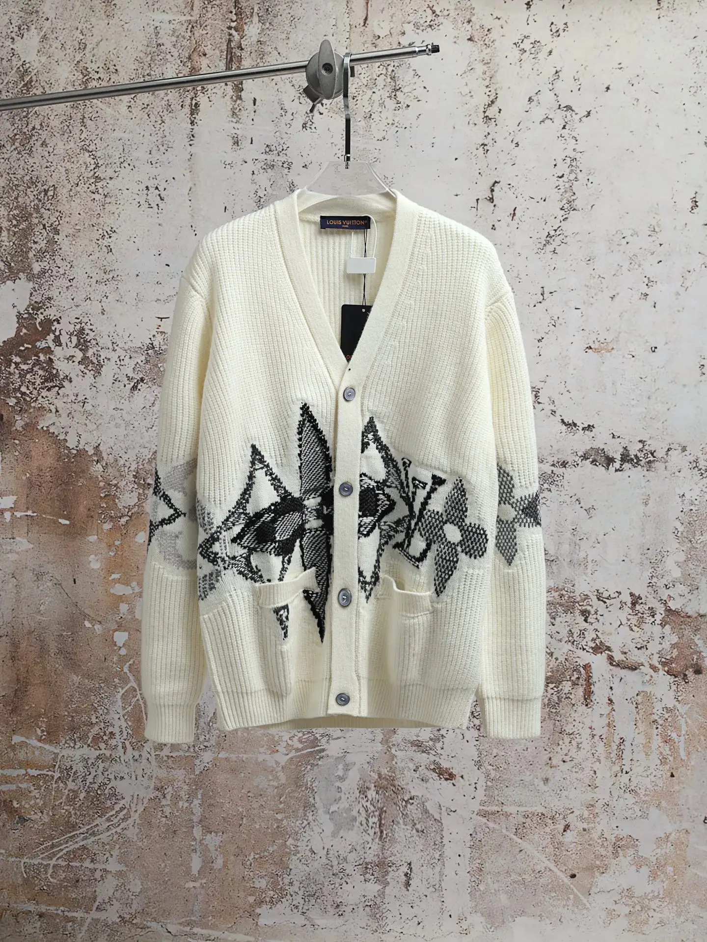 Monogram Intarsia Wool V-Neck Cardigan D35521903