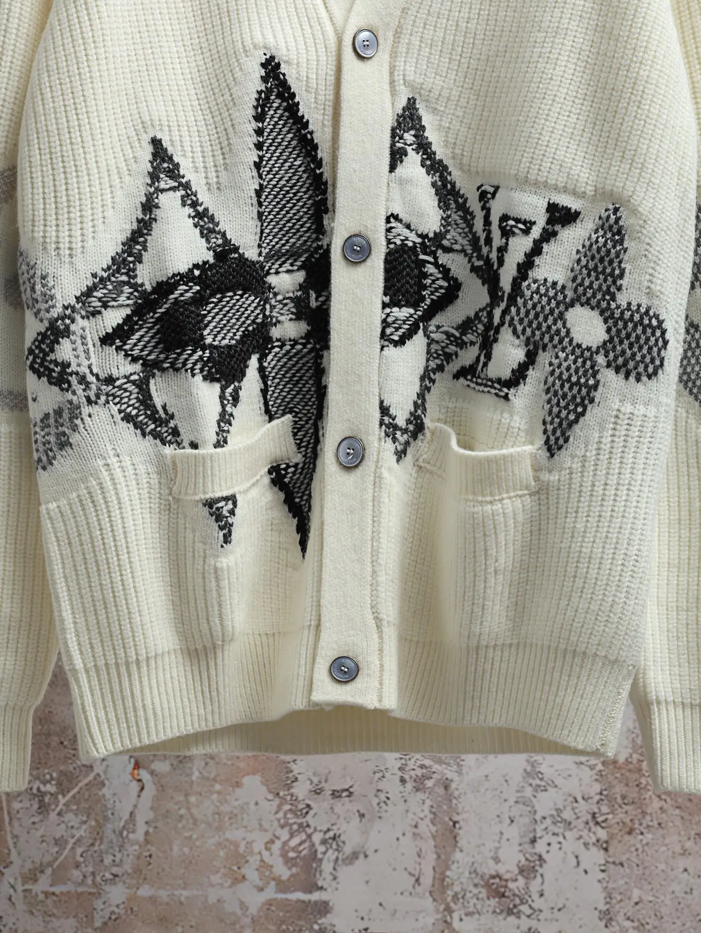 Monogram Intarsia Wool V-Neck Cardigan D35521903 — view 6
