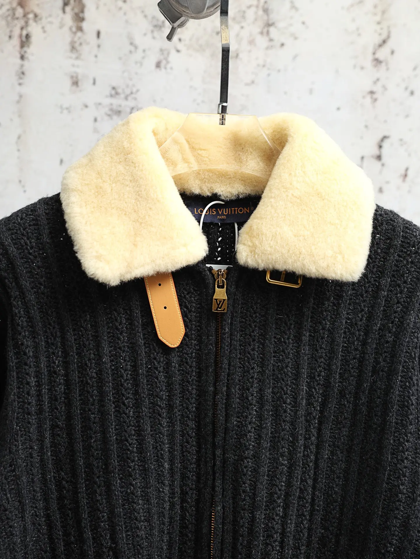 Shearling-Collar Wool and Cashmere Ribbed Blouson D44021904 — view 4