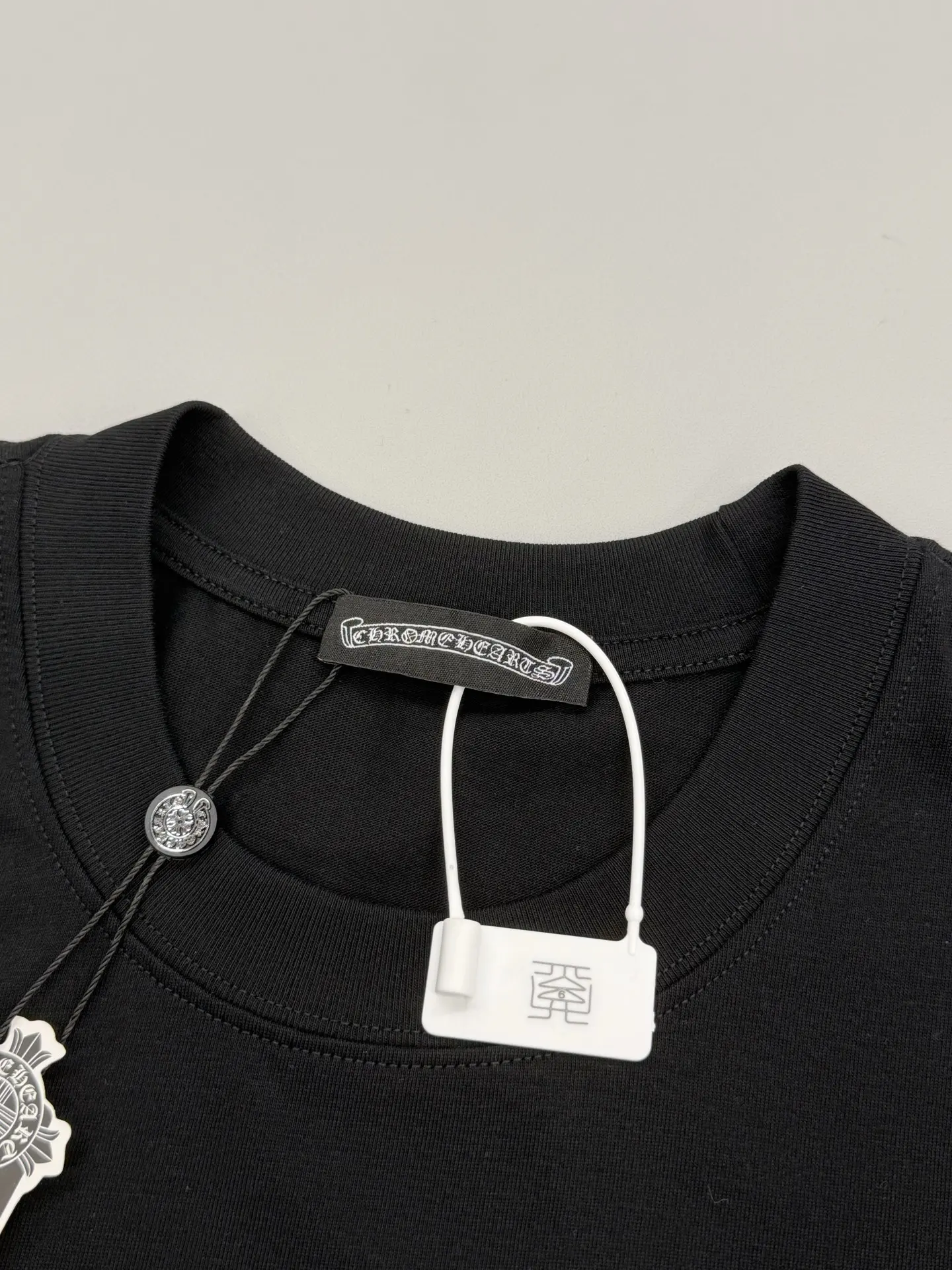 Horseshoe Logo Embroidered Cotton T-Shirt D13513663 — view 3