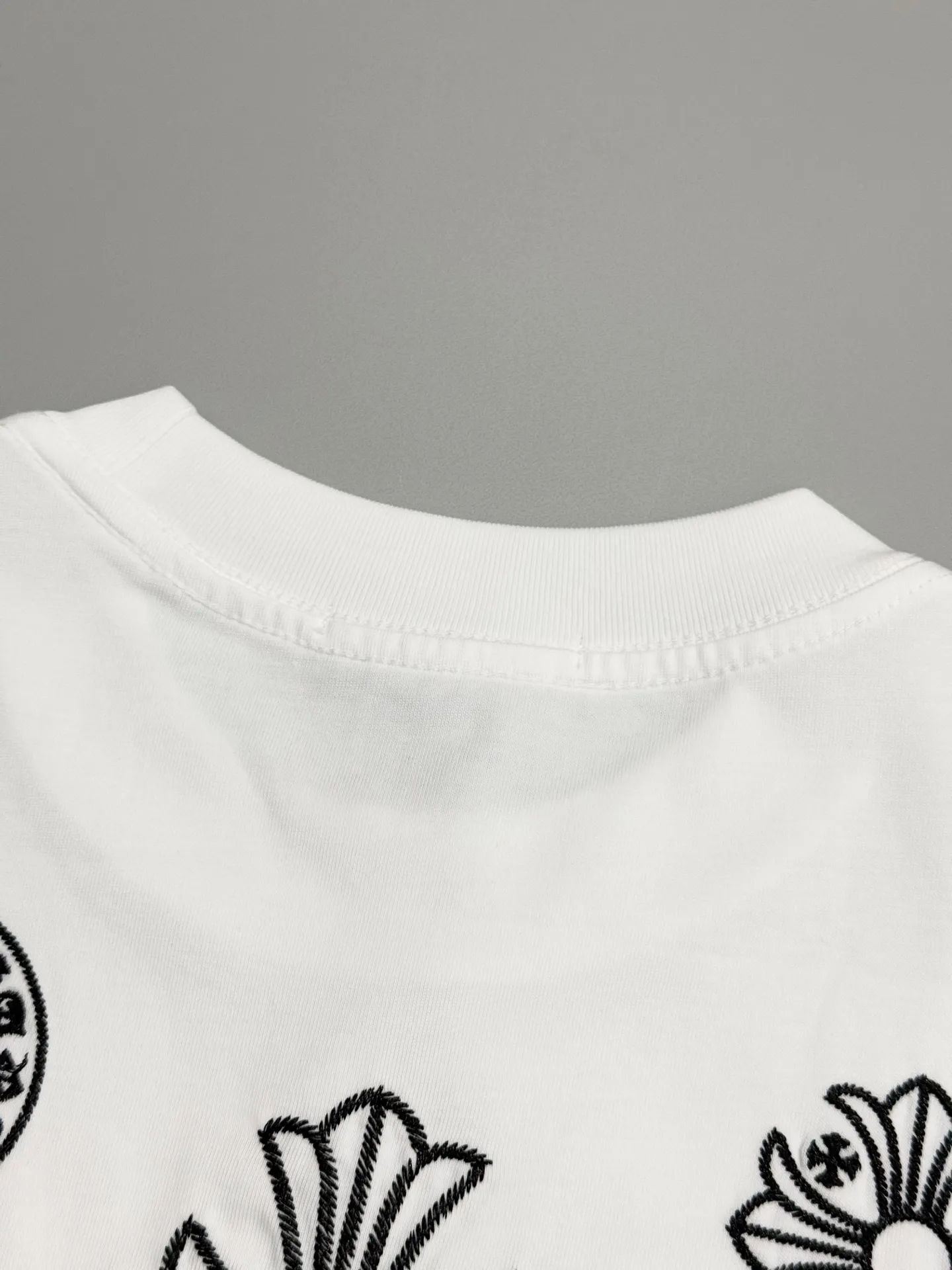Embroidered Logo Cotton T-Shirt D13513670 — view 7
