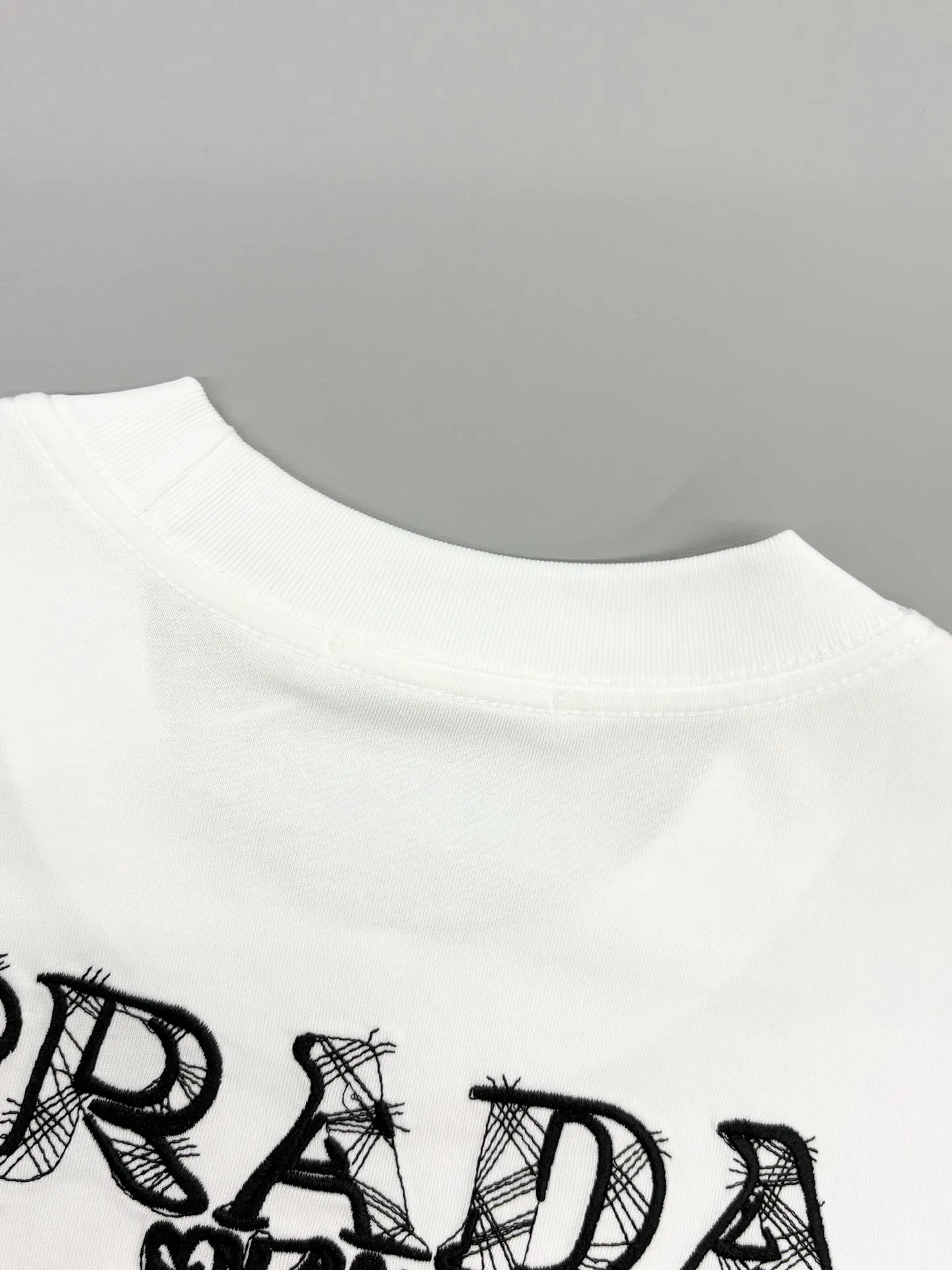 Logo-Embellished Cotton Pocket T-Shirt D13513507 — view 6