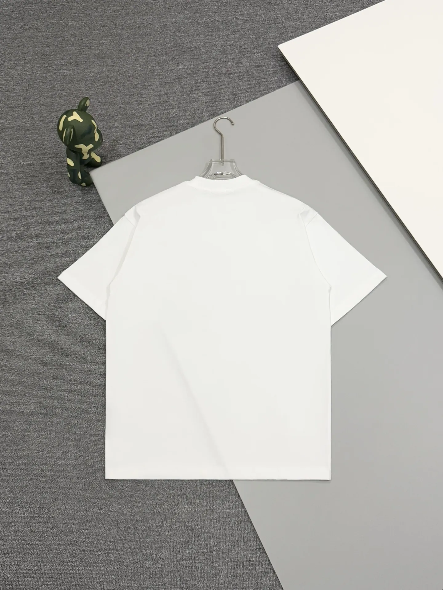 Nylon Pocket Cotton T-Shirt with Enamel Triangle Logo D13513740 — view 2
