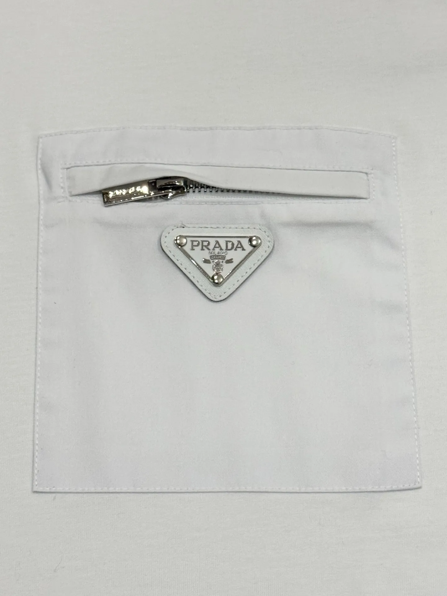 Nylon Pocket Cotton T-Shirt with Enamel Triangle Logo D13513740 — view 4