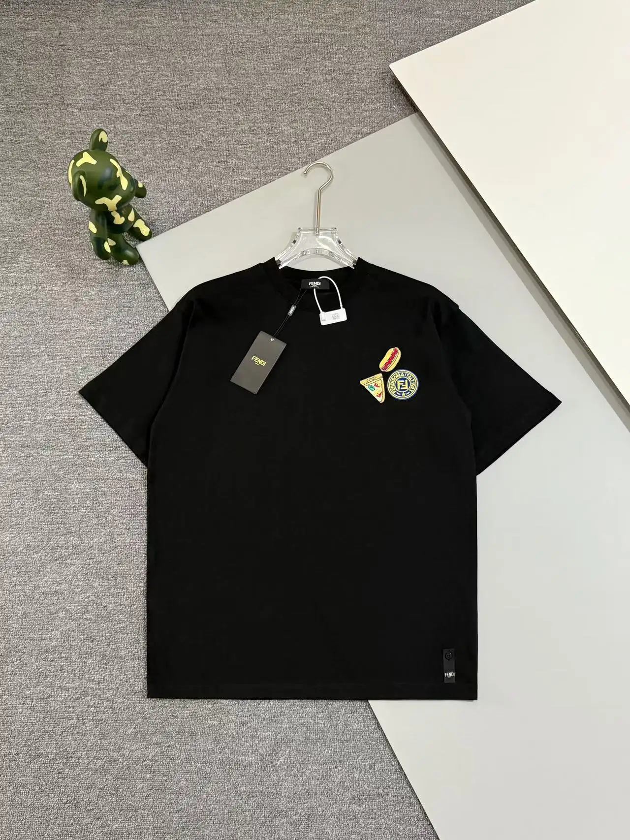Embroidered Cartoon Patch Cotton T-Shirt D13513500