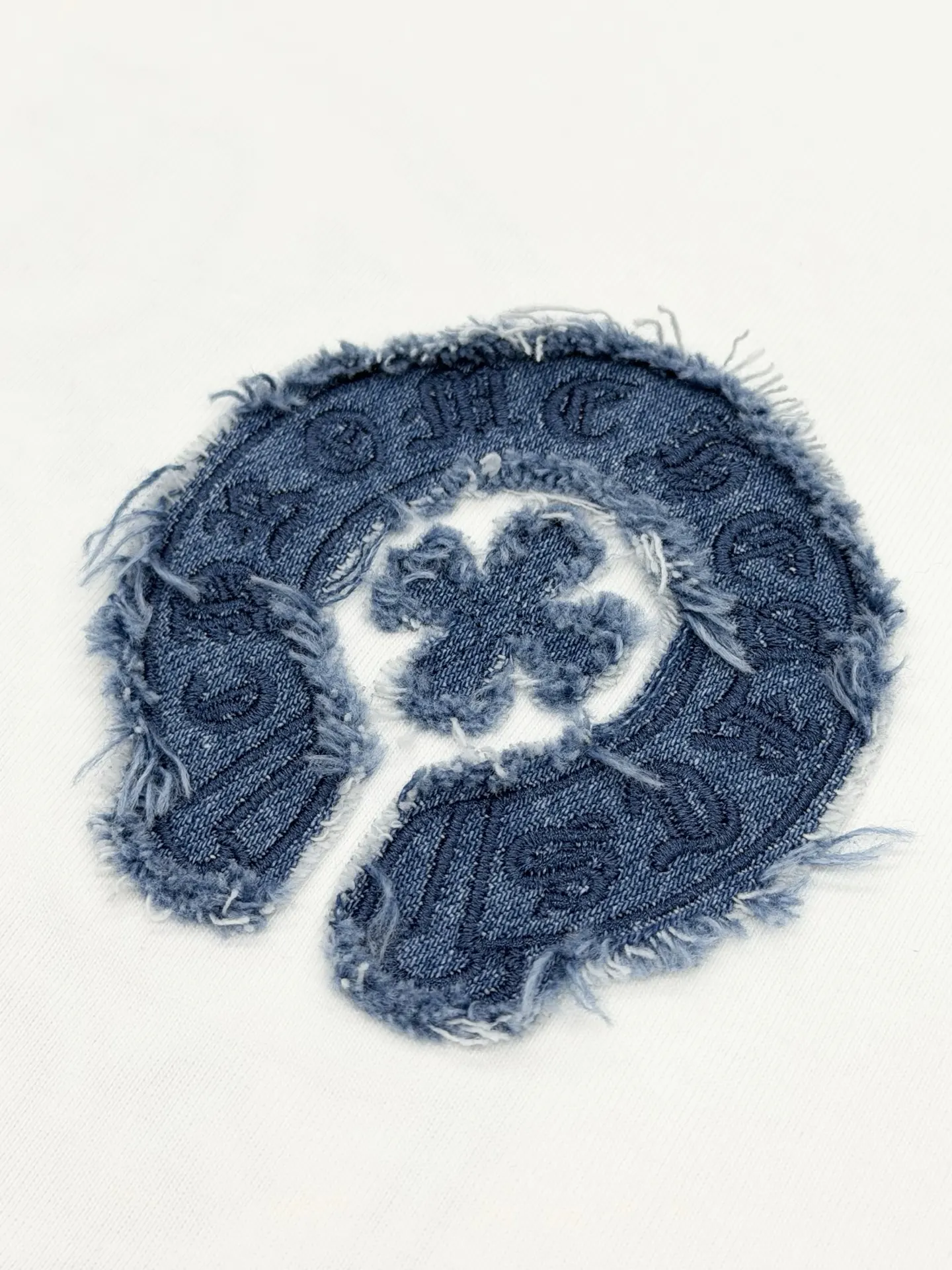 Embroidered Horseshoe Logo Cotton T-Shirt D15013650 — view 5