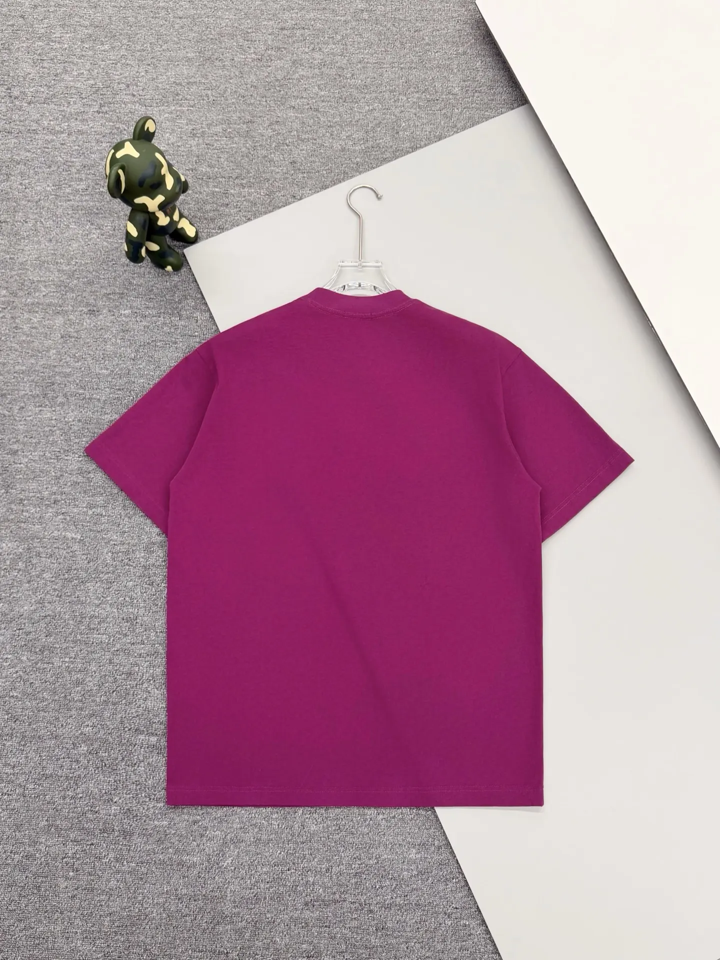 Beaded Logo Embroidery Cotton T-Shirt D15013649 — view 2