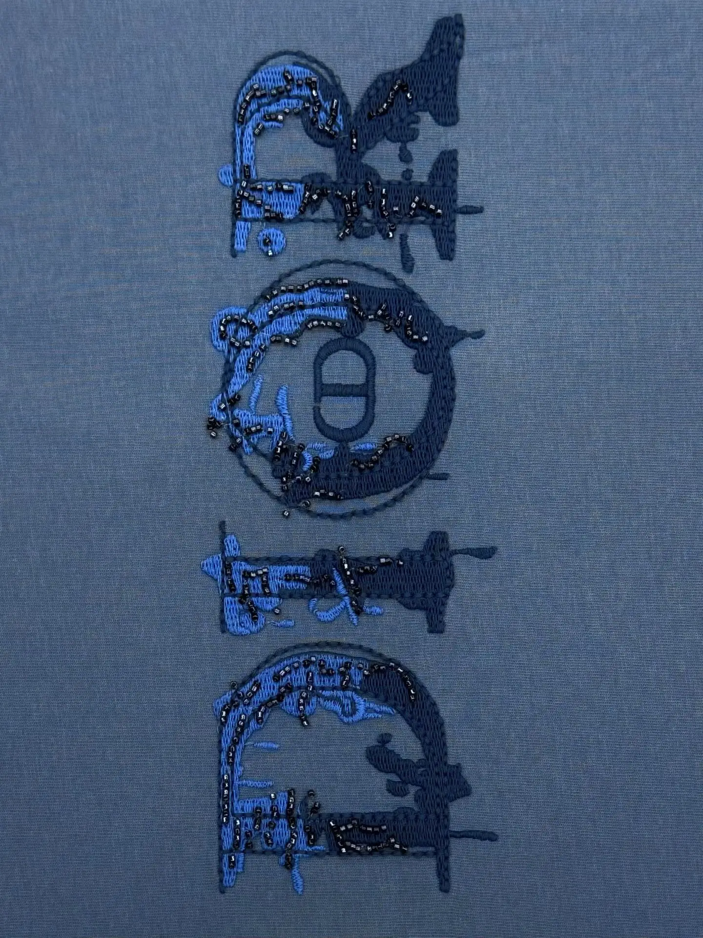 Beaded Logo Embroidery Cotton T-Shirt D15013648 — view 6