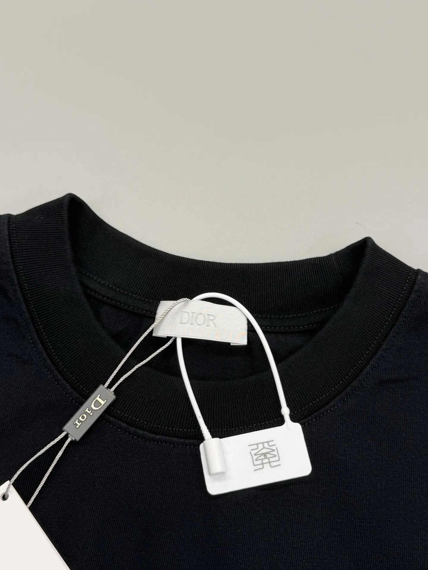 Beaded Logo Embroidery Cotton T-Shirt D15013647 — view 3