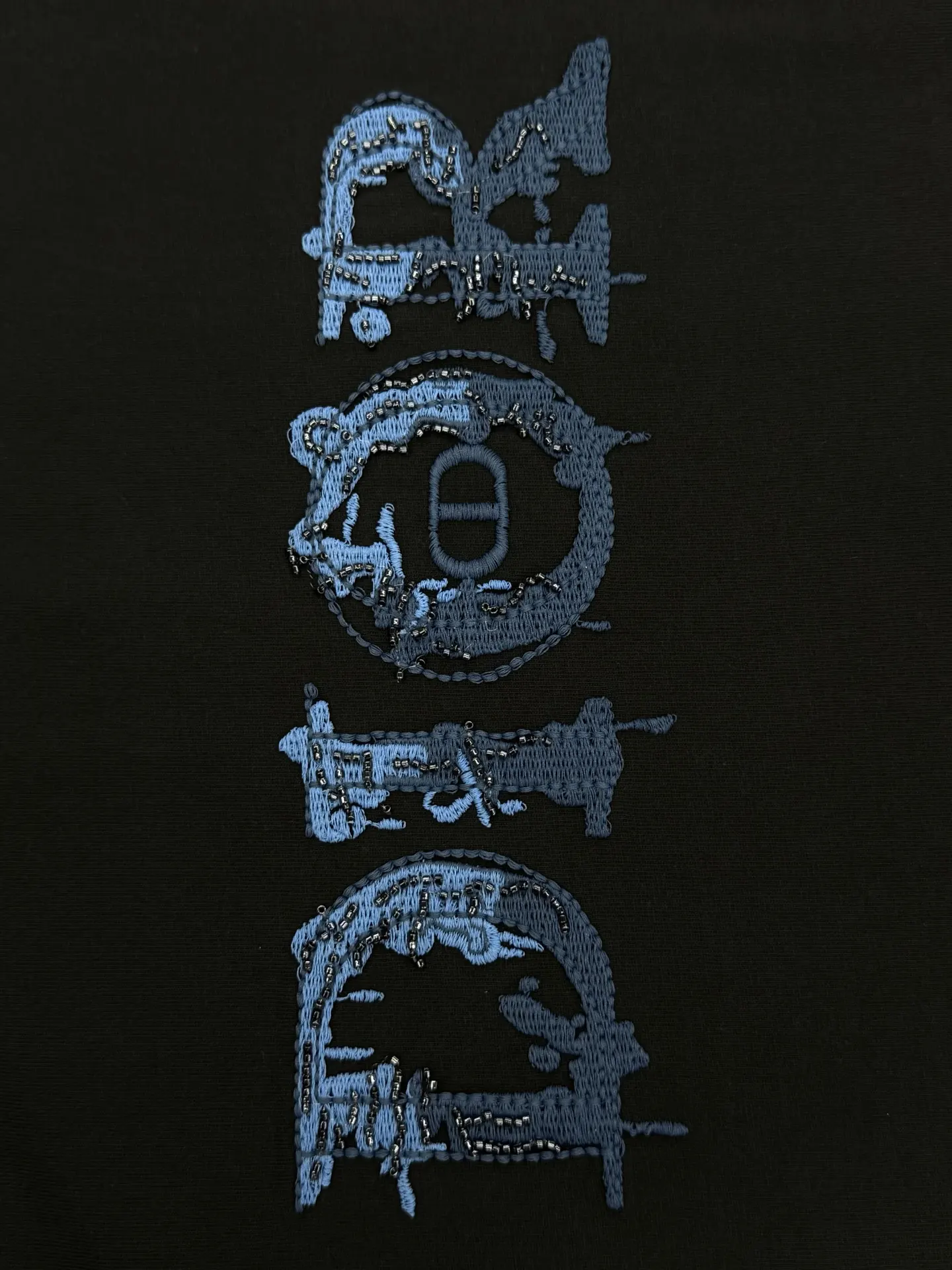 Beaded Logo Embroidery Cotton T-Shirt D15013647 — view 4