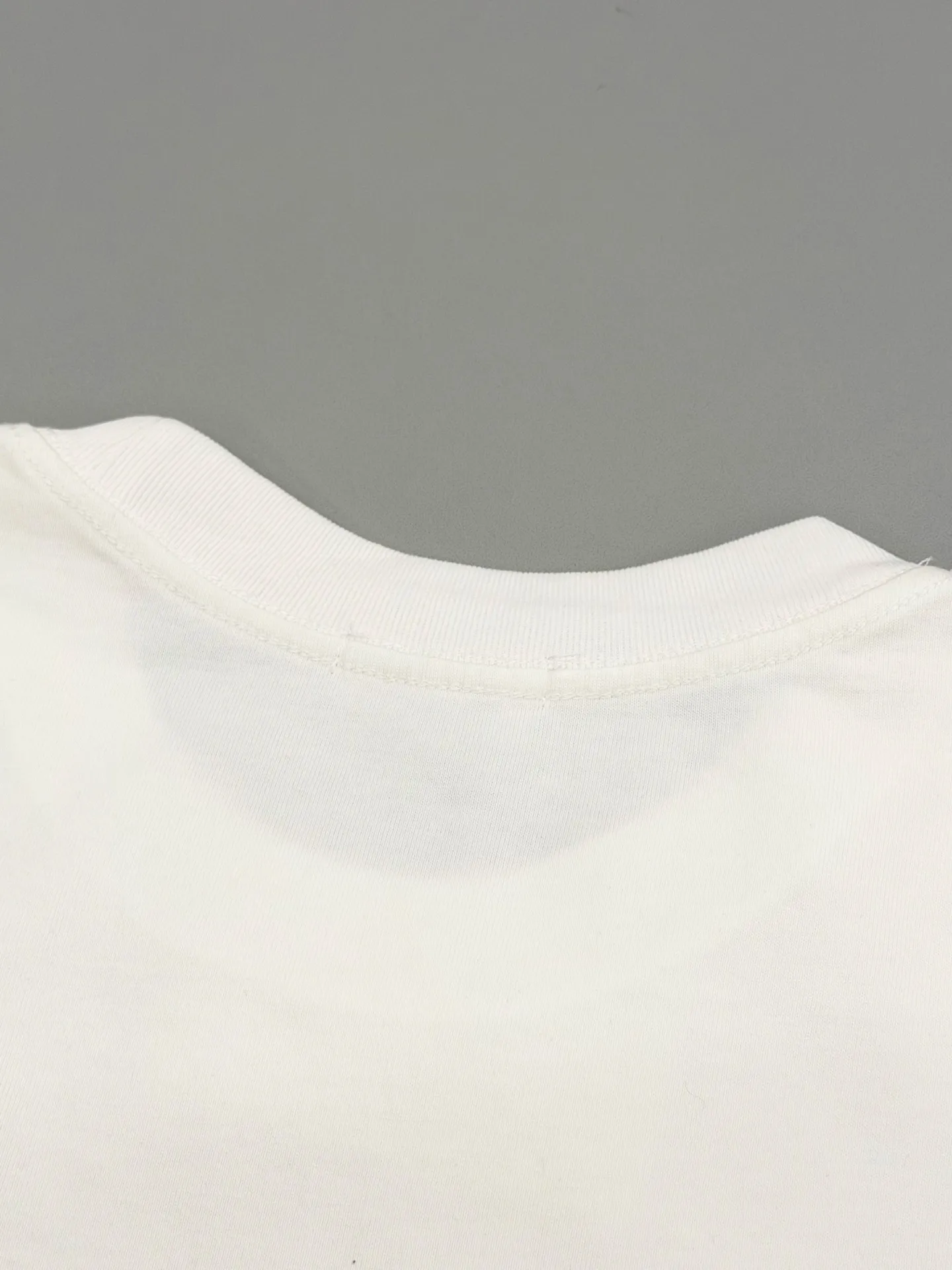 Beaded Logo Embroidery Cotton T-Shirt D15013646 — view 7