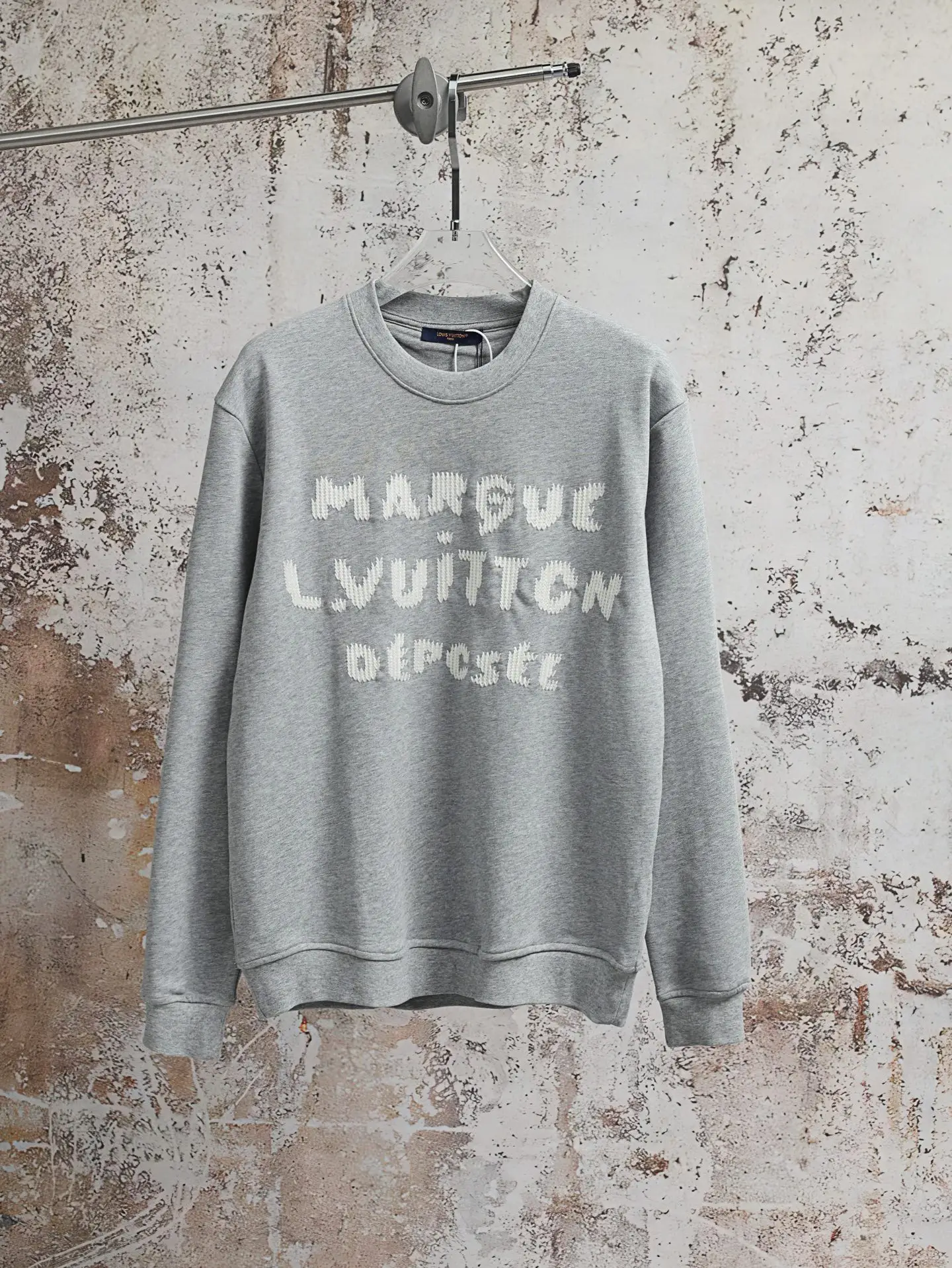 Embroidered Logo Terry Sweatshirt D22021917