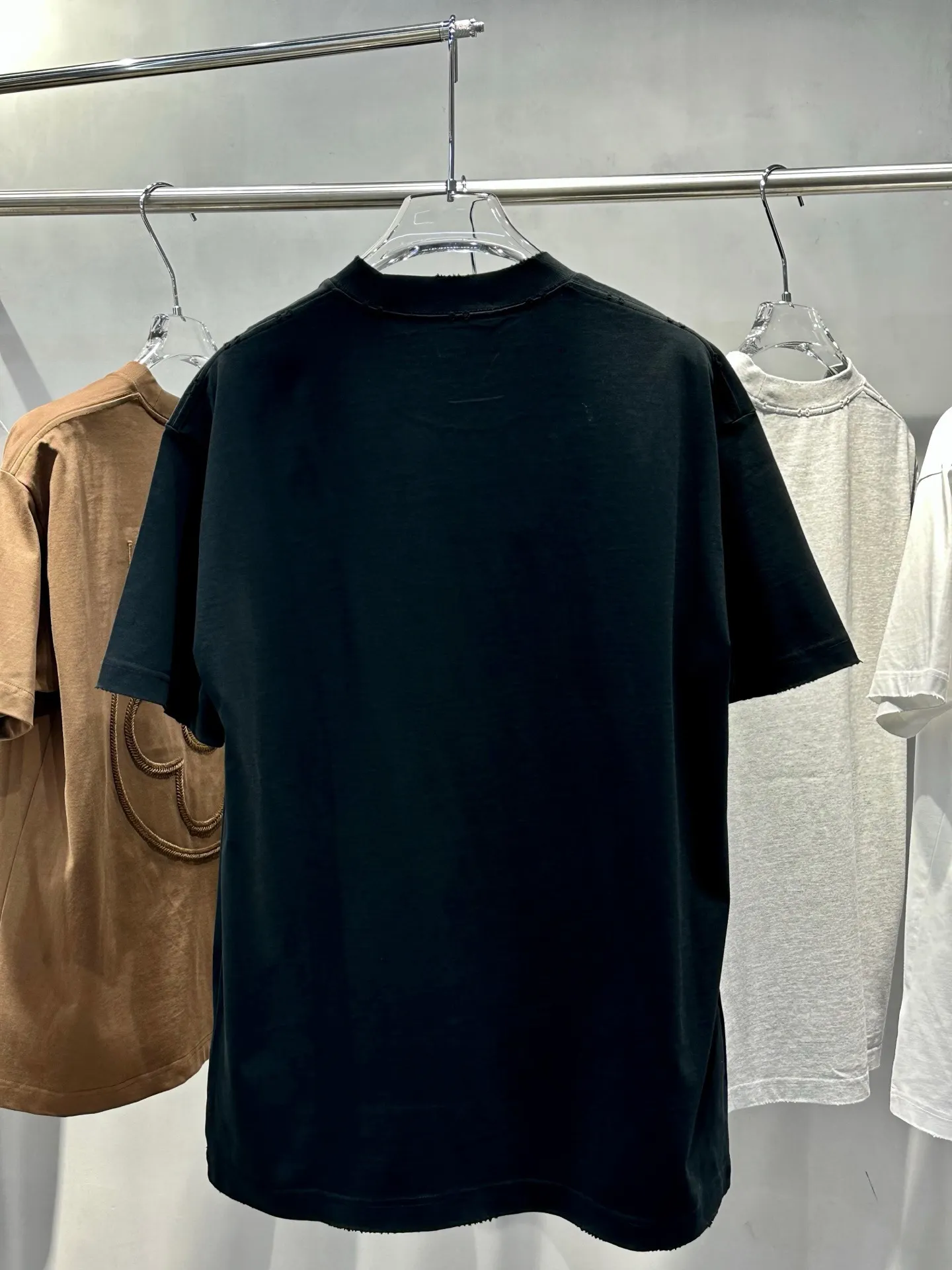 Distressed Logo-Print Cotton T-Shirt D15518995 — view 2