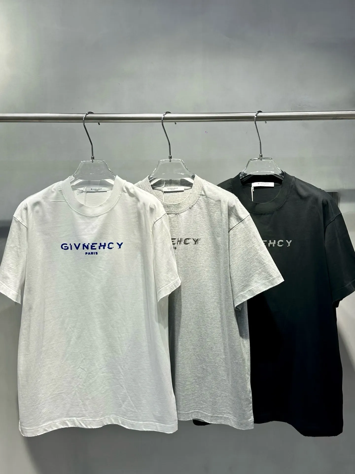 Distressed Logo-Print Cotton T-Shirt D15518994 — view 7