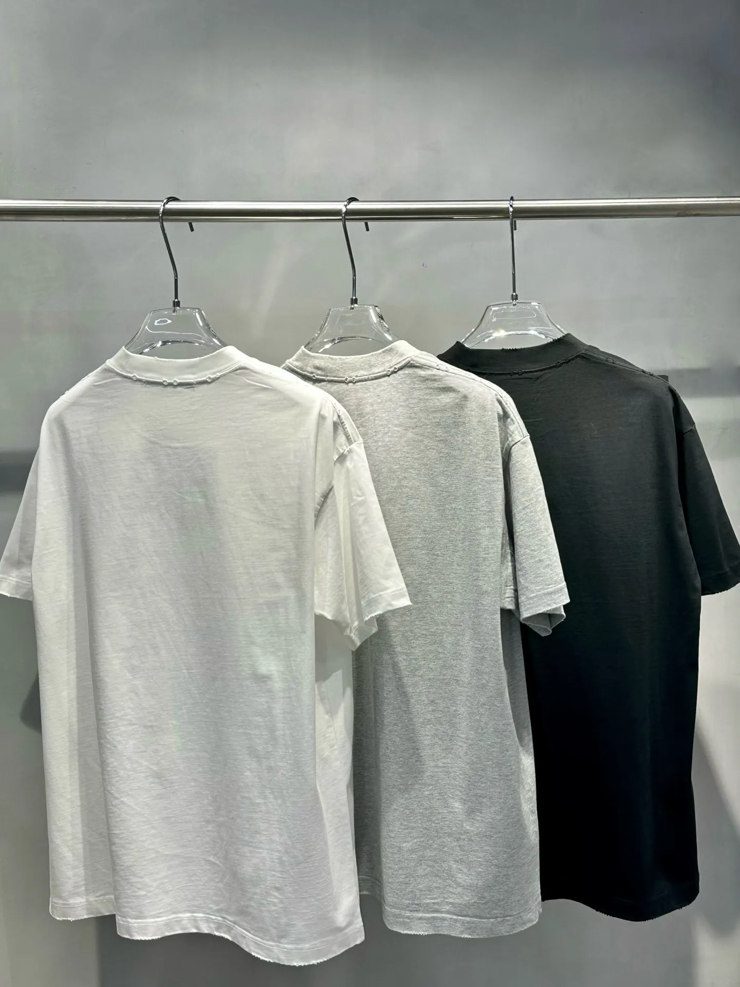 Distressed Logo-Print Cotton T-Shirt D15518994 — view 8