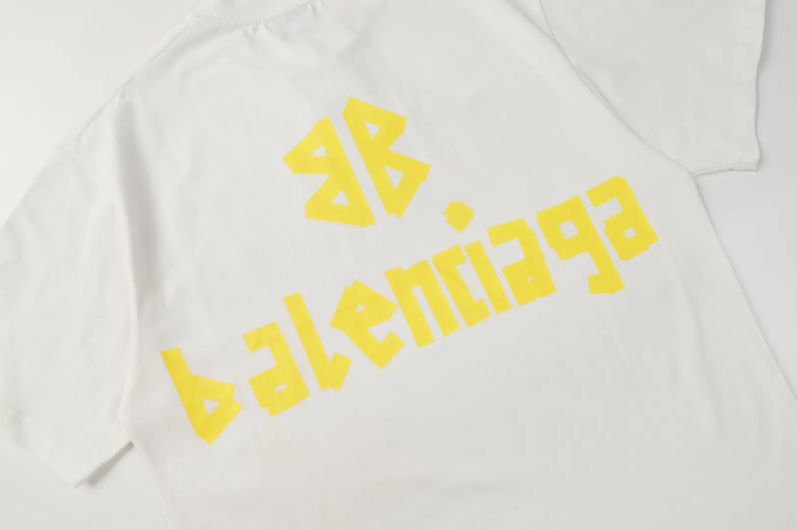 Tape Type Logo Oversized T-Shirt D11519946 — view 6