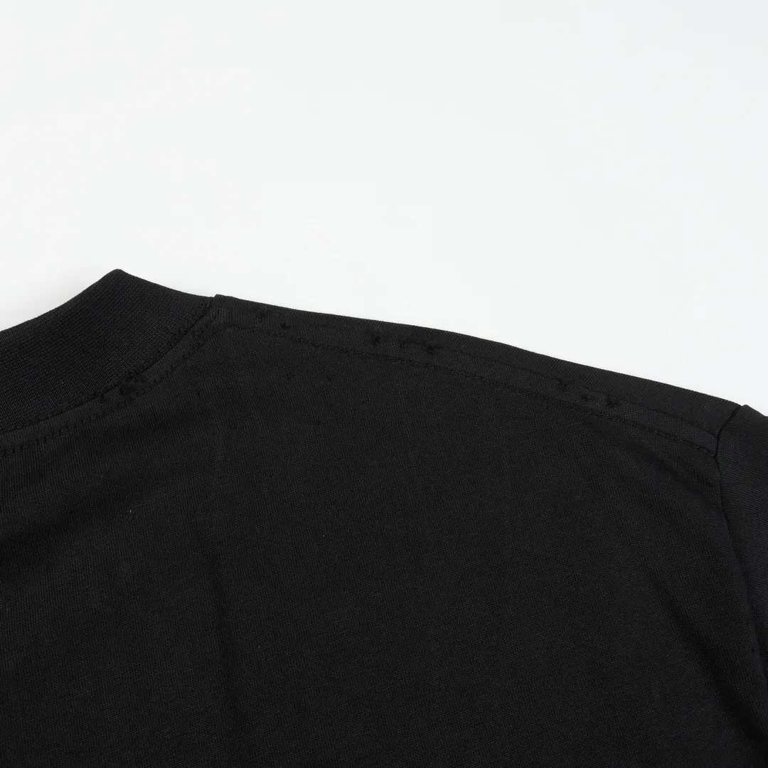 Distressed Logo Graphic T-Shirt D11519962 — view 3