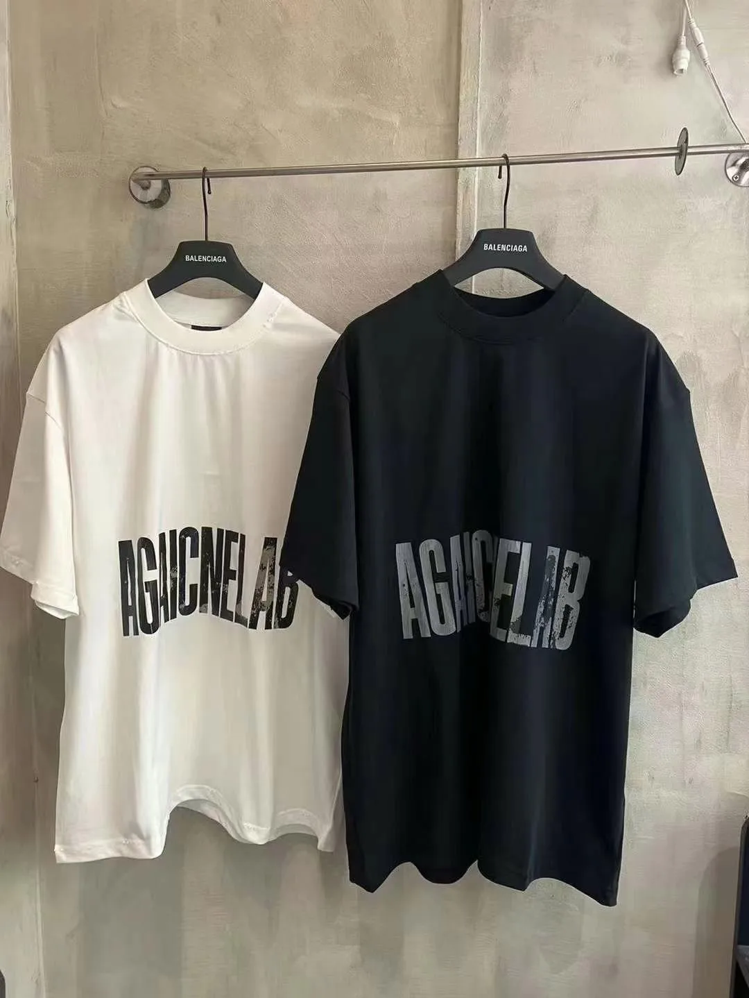 Distressed Logo Print Oversized T-Shirt D16019967 — view 8