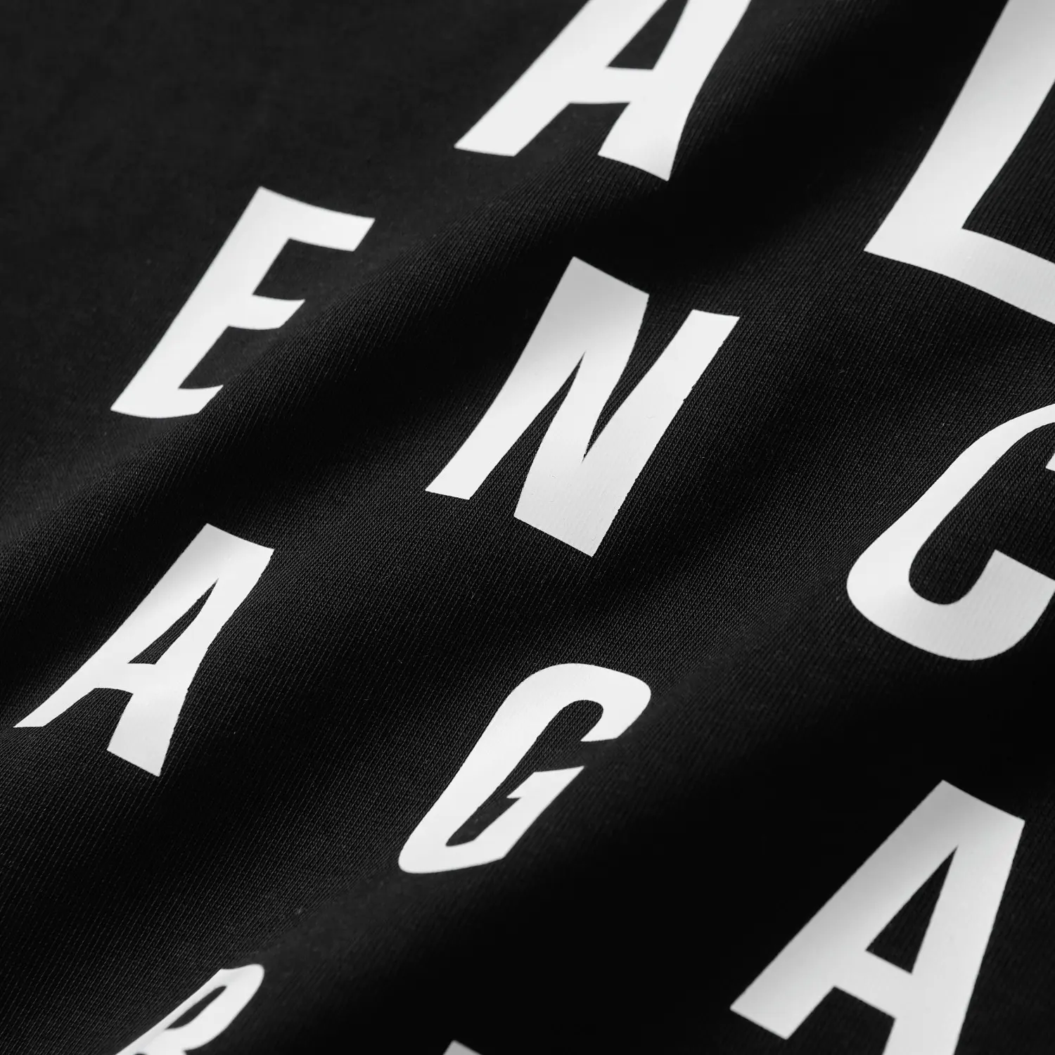 Distressed Eye Chart Logo T-Shirt D11519951 — view 4