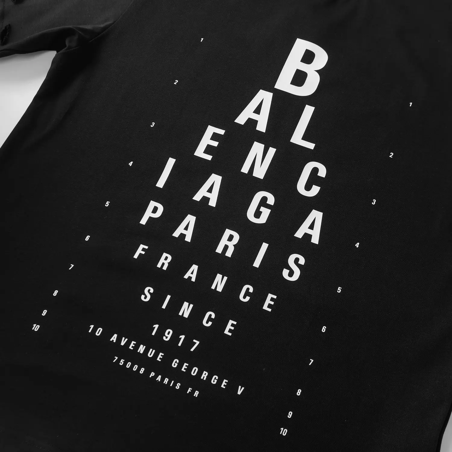 Distressed Eye Chart Logo T-Shirt D11519951 — view 5