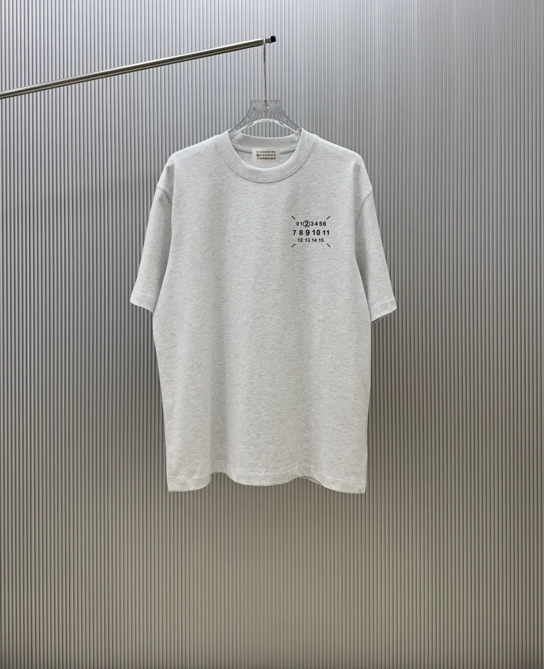 Numeric Logo Print Cotton T-Shirt D12018811