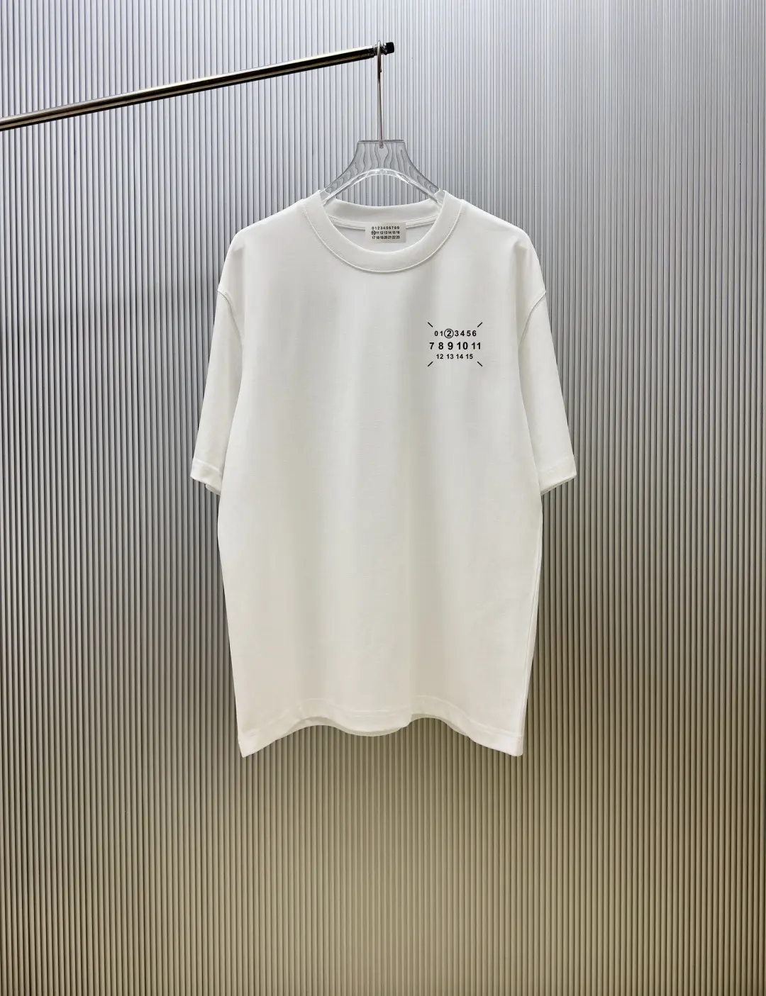 Numeric Logo Print Cotton T-Shirt D12018814
