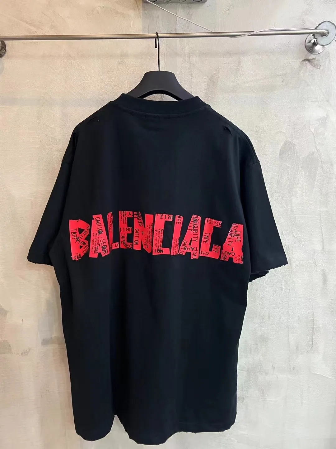 Distressed Tape-Effect Oversized T-Shirt D8521875 — view 2