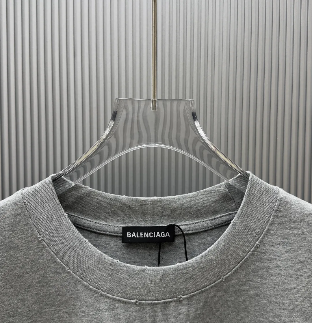 Gothic Logo Oversized Cotton T-Shirt D12518828 — view 4