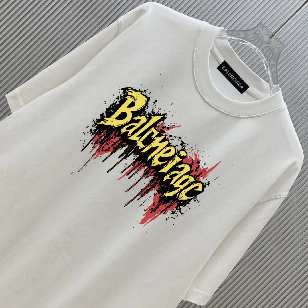 Distressed Logo Graphic T-Shirt D12518819 — view 3