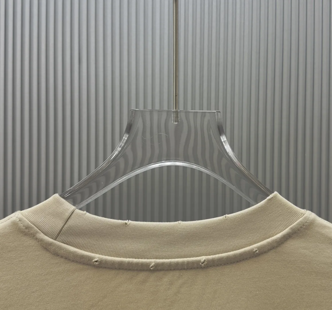 Logo Print Distressed Cotton T-Shirt D12518827 — view 8