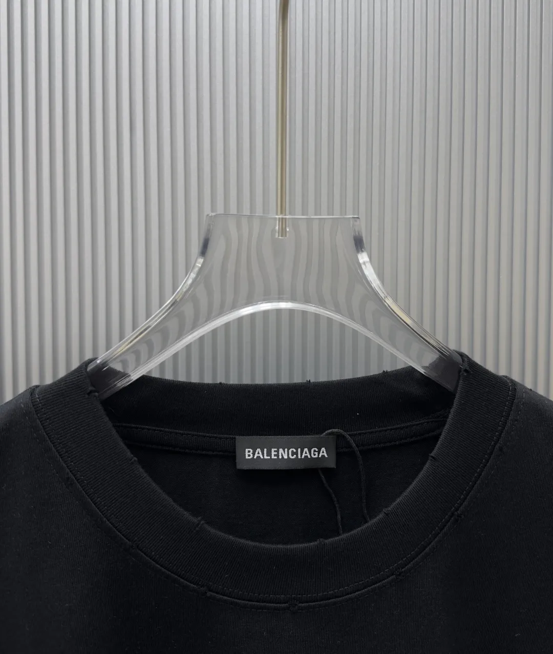 Logo-Print Distressed Cotton T-Shirt D12518825 — view 4