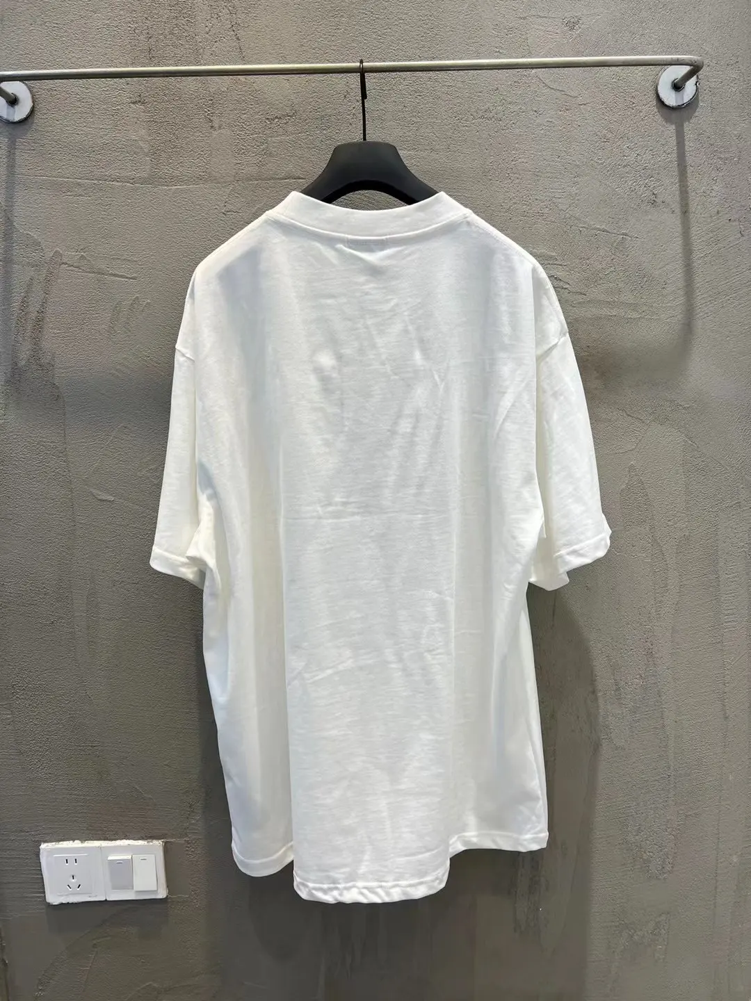 BB Logo Reflective Oversized T-Shirt D8521874 — view 2