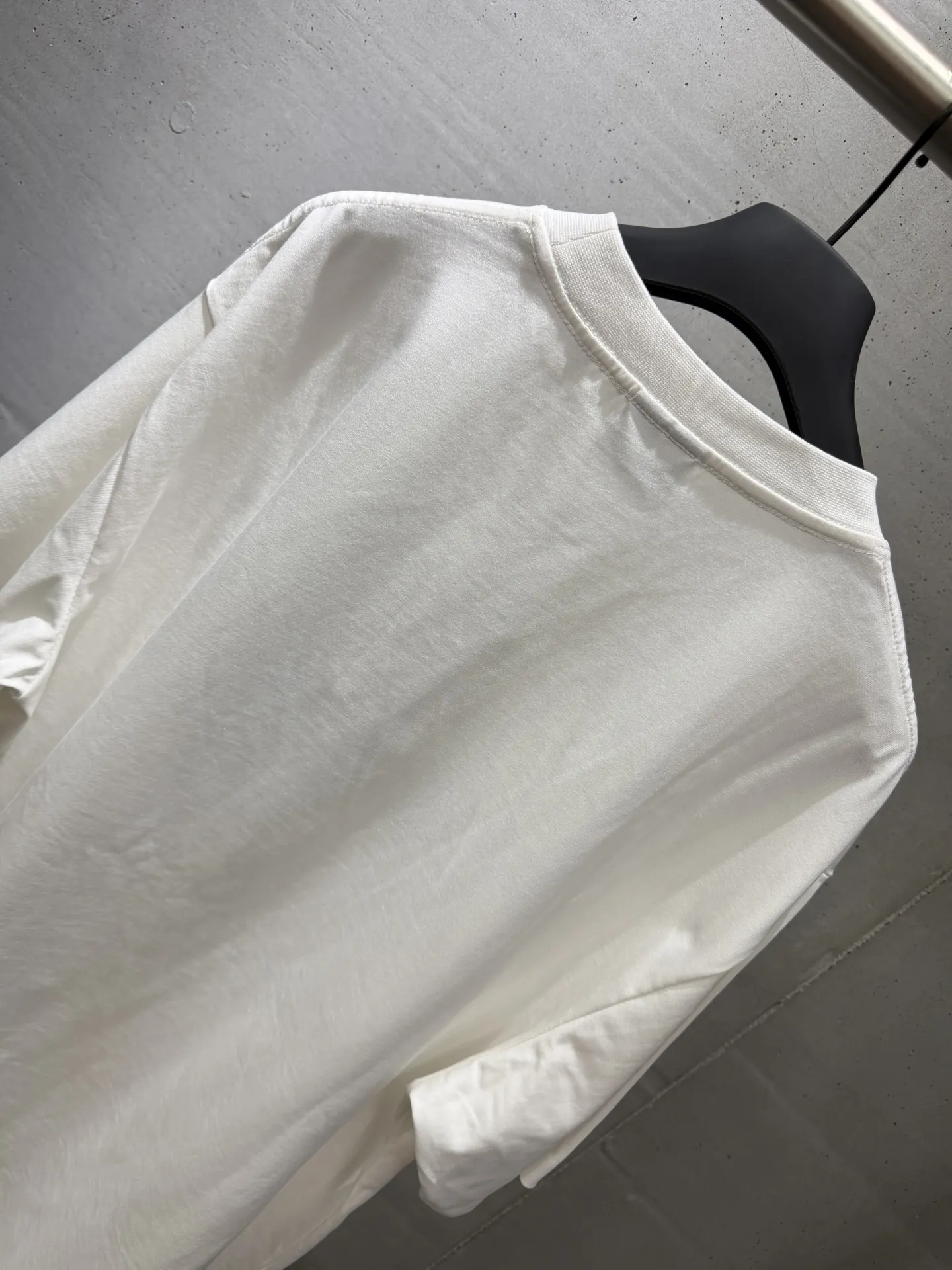 Melting Logo Oversized T-Shirt D15519913 — view 7