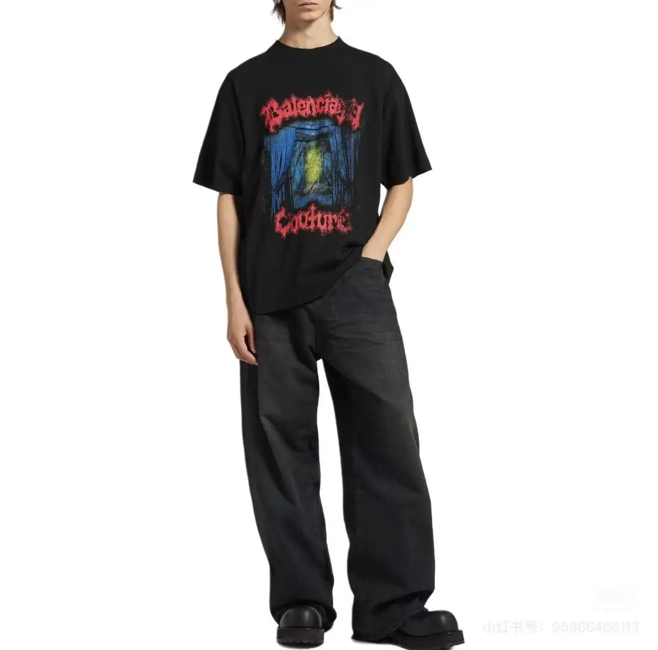 Couture Theater Graphic Print T-Shirt D15520062
