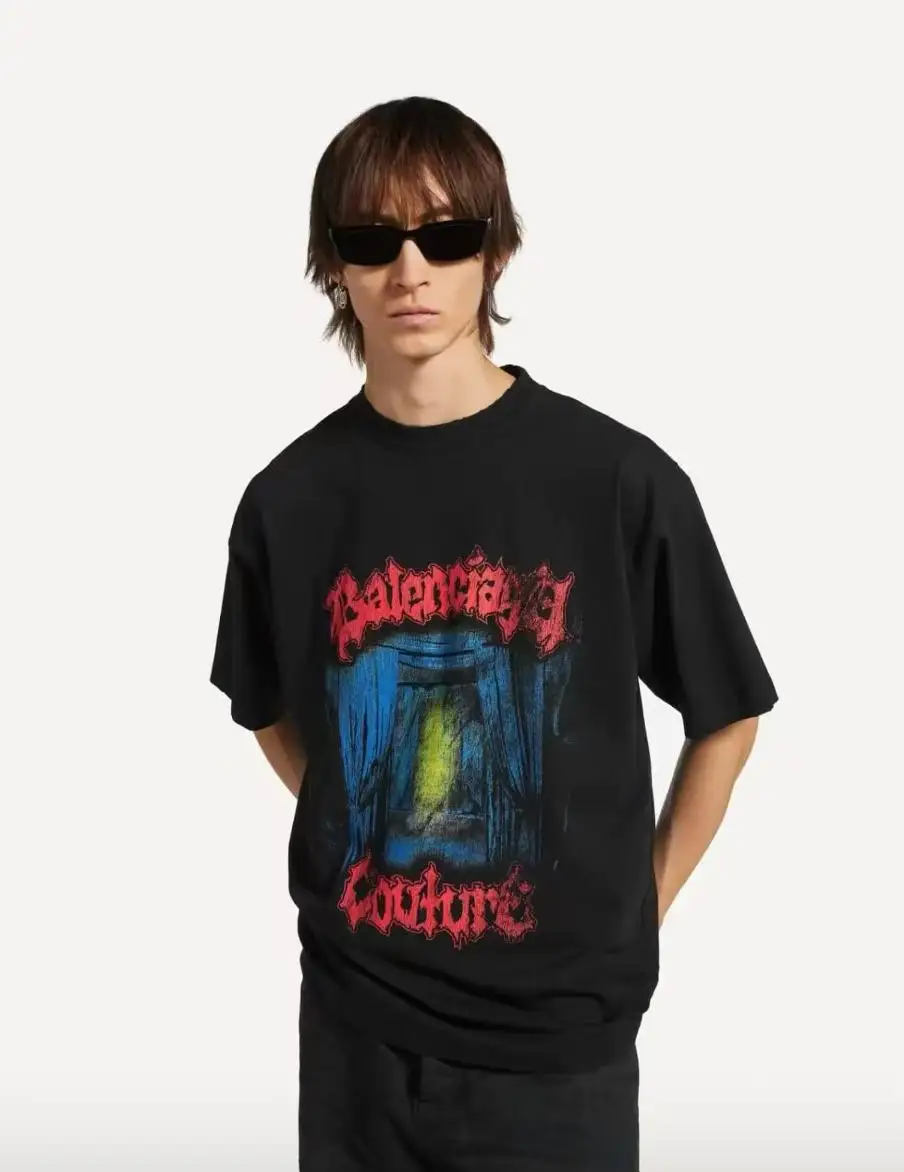 Couture Theater Graphic Print T-Shirt D15520062 — view 2