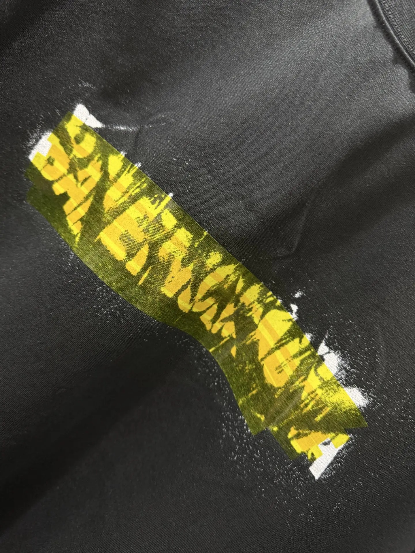 Gaffer Tape Graffiti Logo T-Shirt D15520066 — view 4