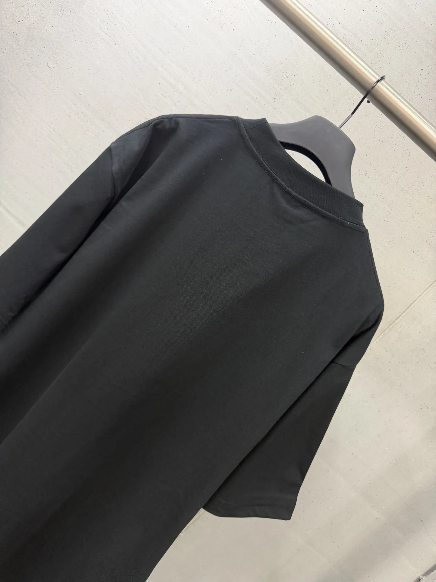 Balenciaga Graphic Print Oversized T-Shirt D15520018 — view 7