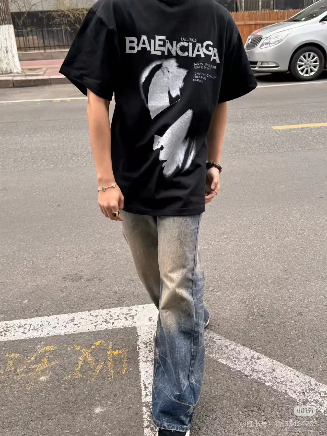 Graphic Print Oversized T-Shirt D15520013 — view 2