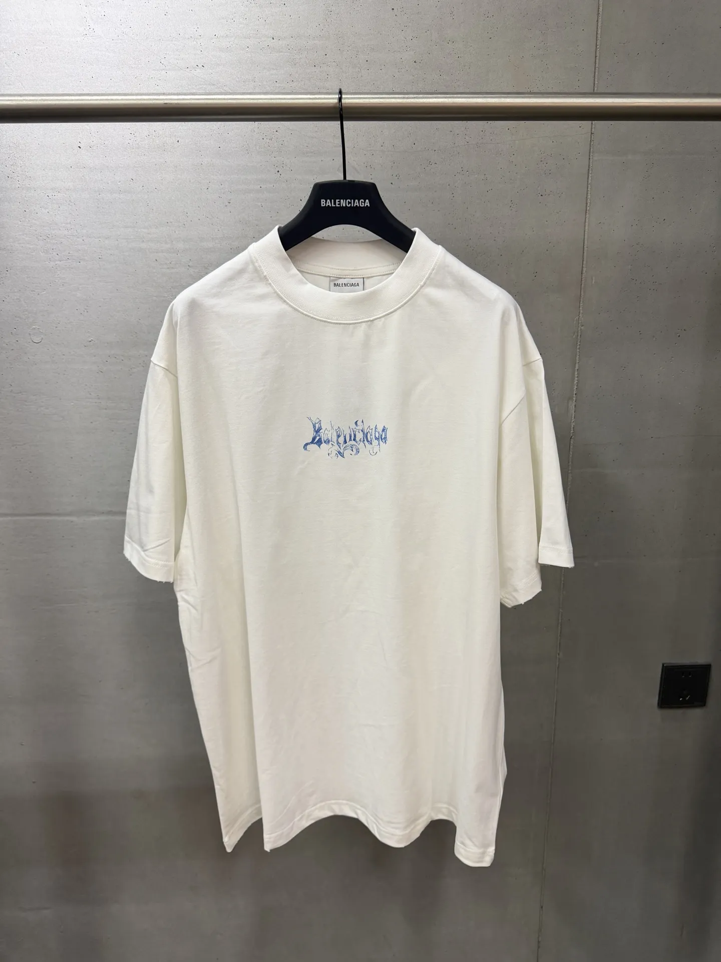 Sanskrit Logo Print Oversized T-Shirt D15520010