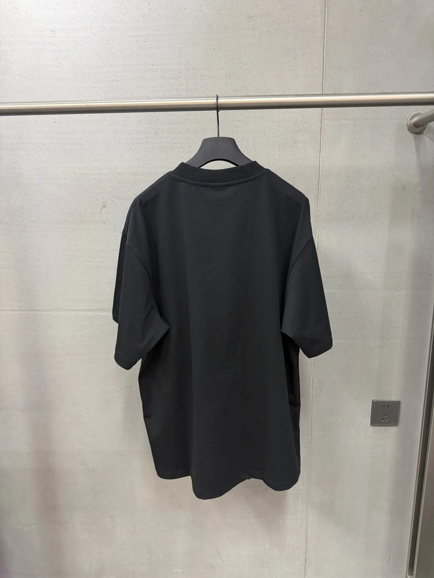 Balenciaga Night City Graphic T-Shirt D15519968 — view 2