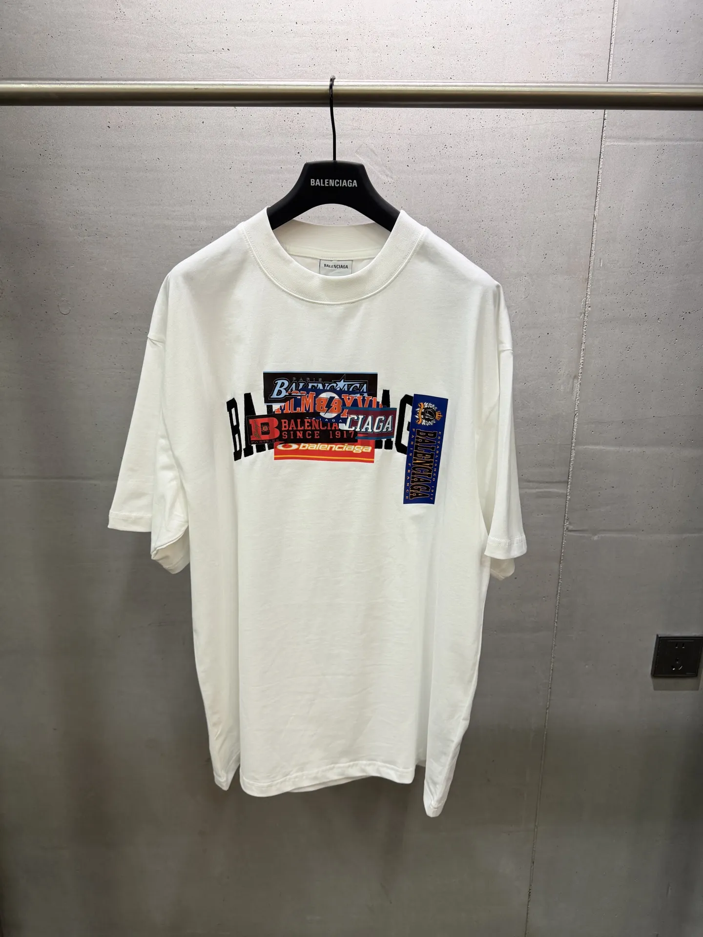 Multi-Logo Tape Sticker Oversized T-Shirt D15519966