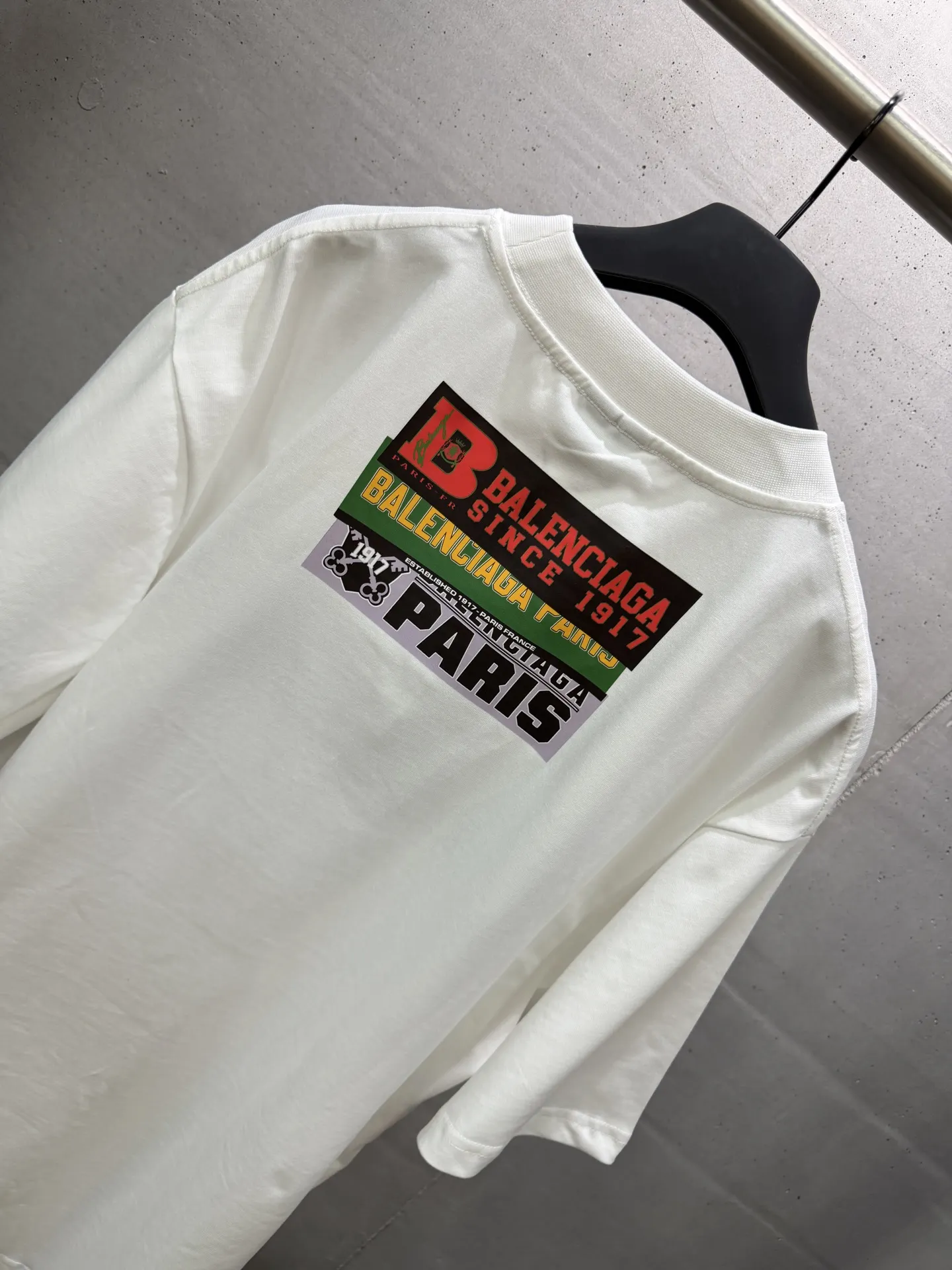 Multi-Logo Tape Sticker Oversized T-Shirt D15519966 — view 7