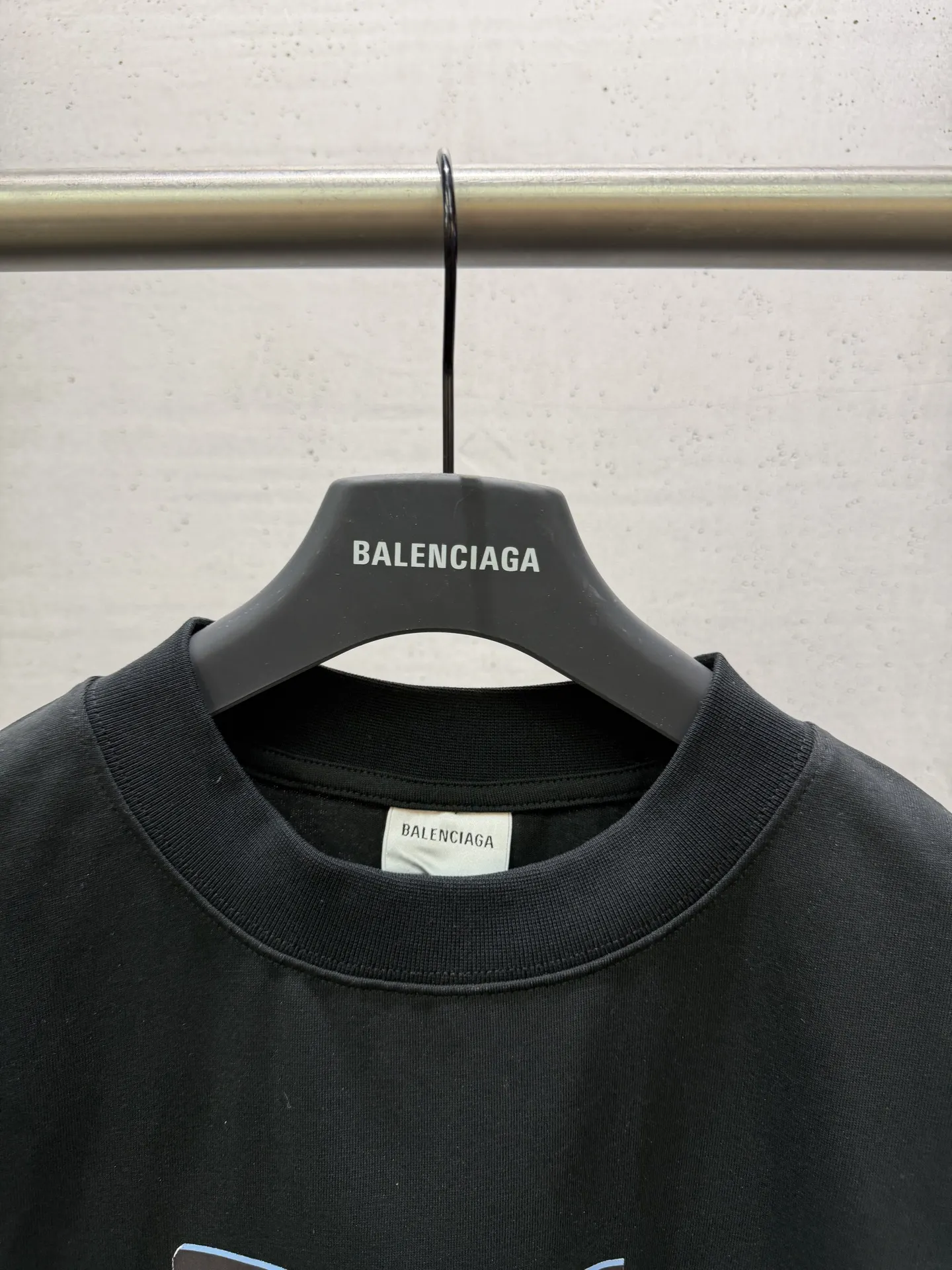 Multi-Logo Tape Graphic T-Shirt D15519965 — view 3